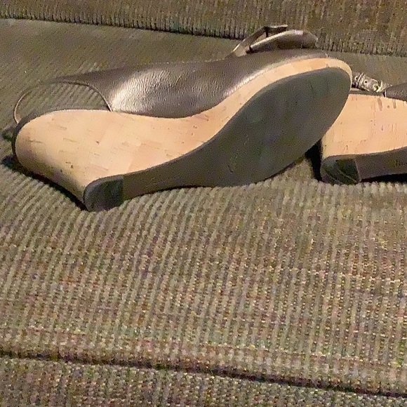 Clark’s bronze cork sling backs, size 8.5M - Picture 4 of 8